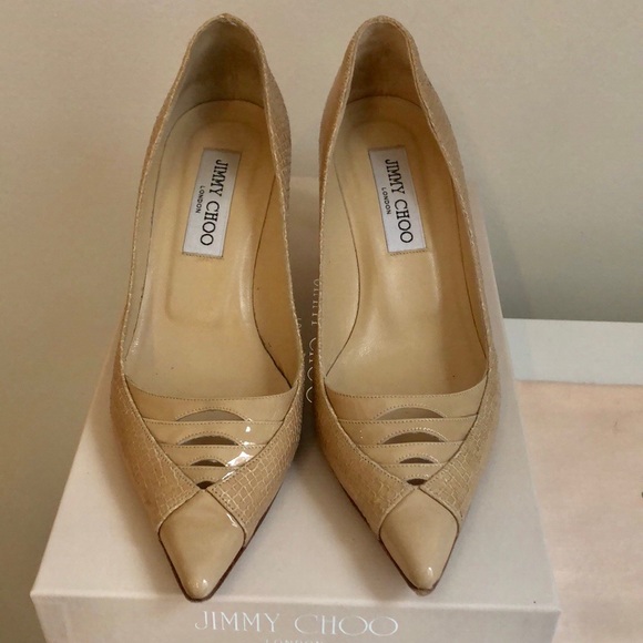 Jimmy Choo Textured Patent Leather Nude Pumps - Picture 3 of 8
